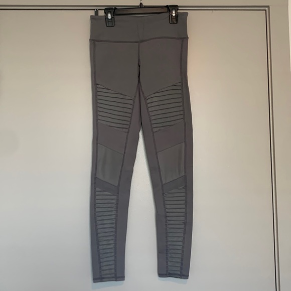 ALO Yoga Pants - Moving Sale!! Alo Leggings